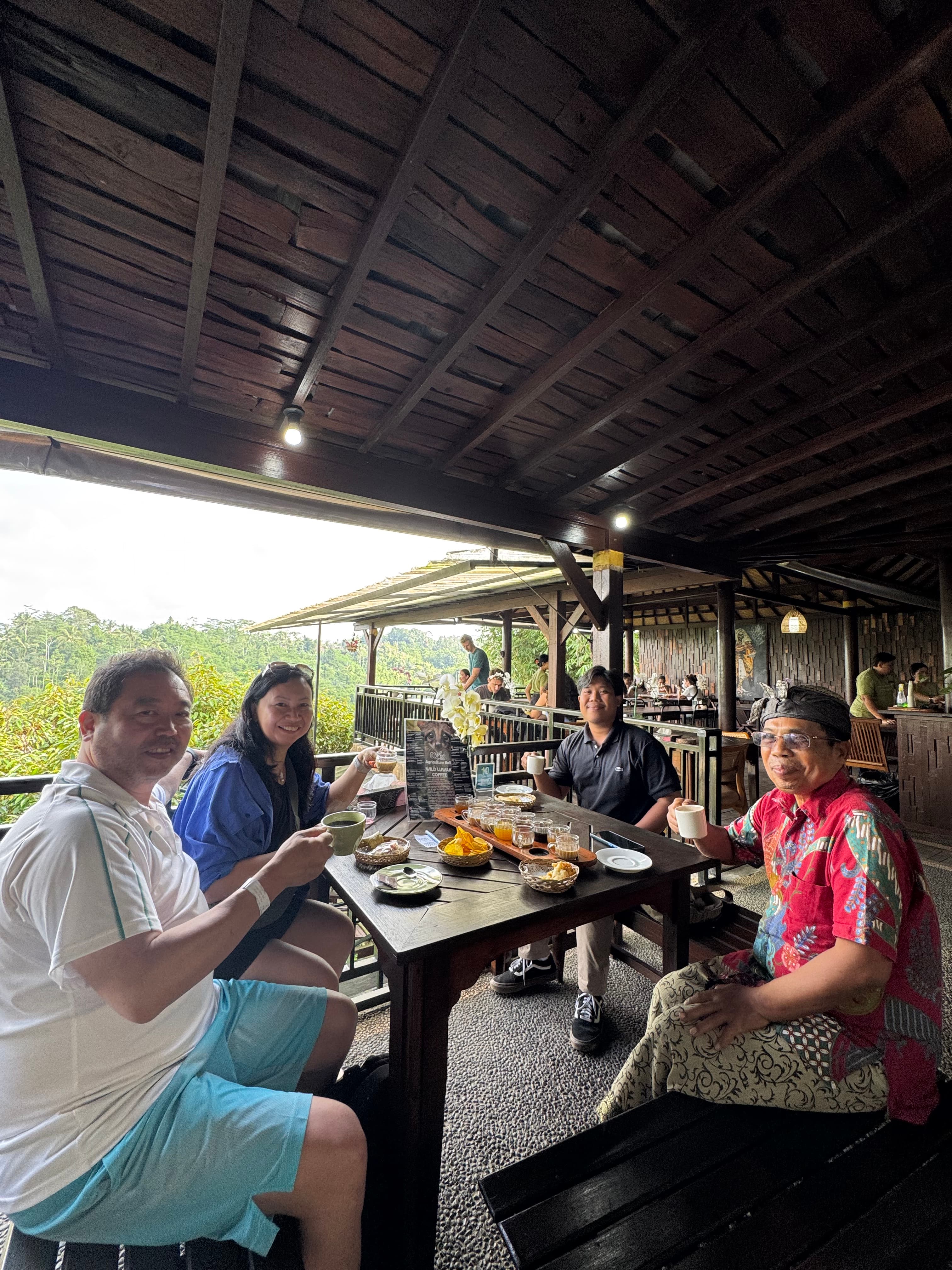 Manukaya, Bali: degustação de café com vista